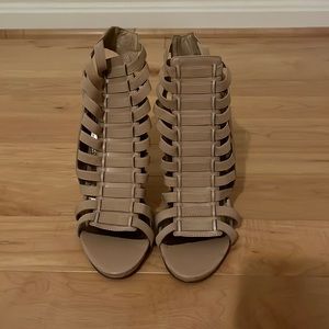 Steve Madden strappy heels size 8